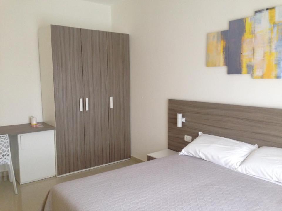 B&B Corso Roma Apricena エクステリア 写真