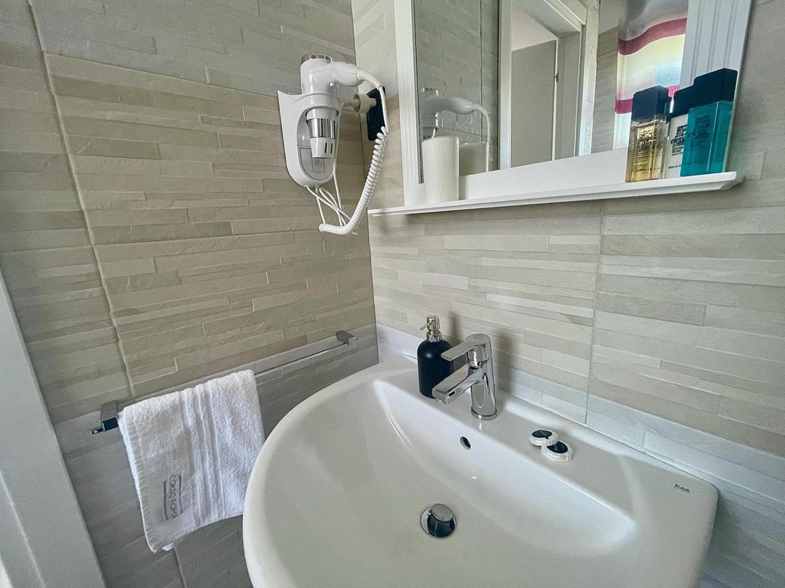 B&B Corso Roma Apricena エクステリア 写真