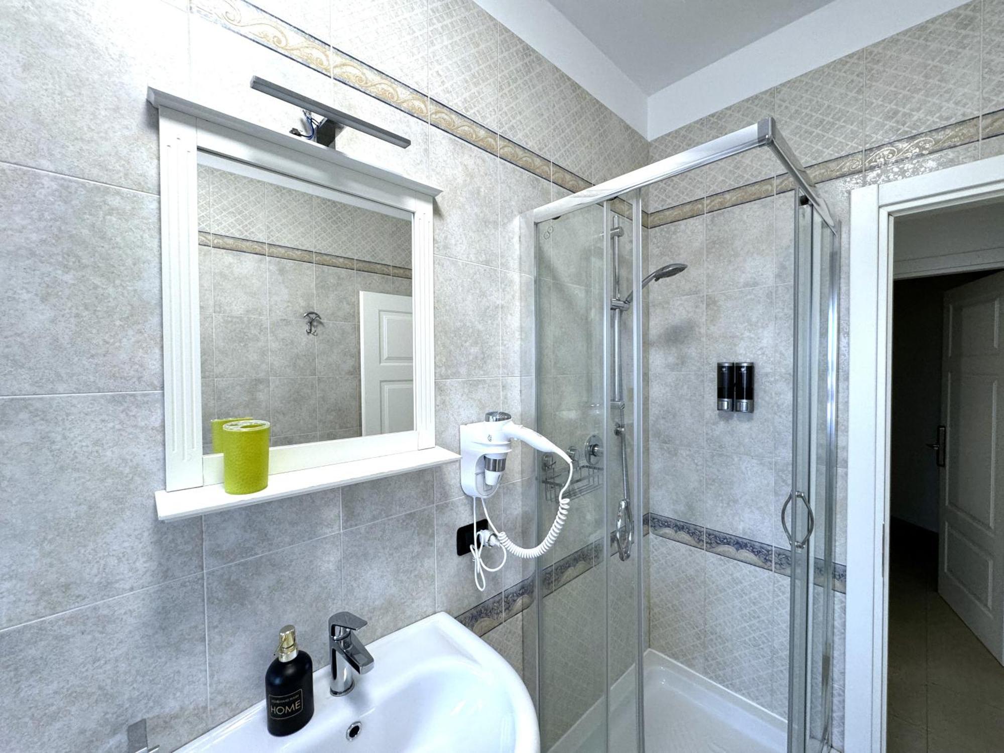 B&B Corso Roma Apricena エクステリア 写真